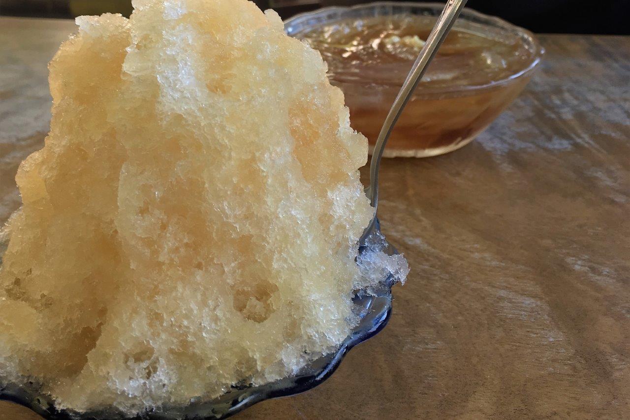 カツオの町でレトロガラスの器でいただくカキ氷が冷た美味い | 【高知